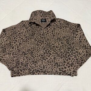Abercrombie & Fitch YPB neoKNIT Leopard Print Polo sweatshirt
